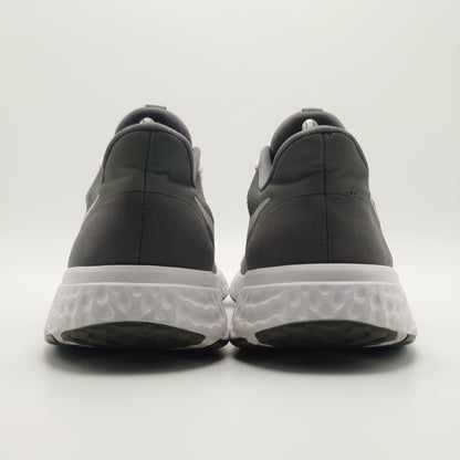 Nike Revolution 5 Extra Wide