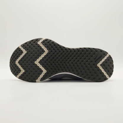 Nike Revolution 5 Extra Wide