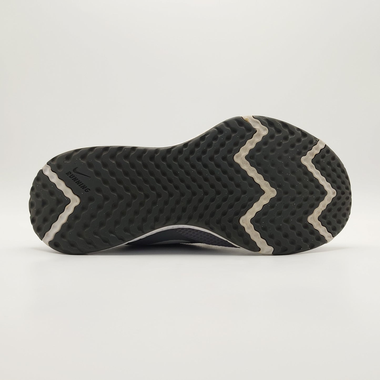 Nike Revolution 5 Extra Wide