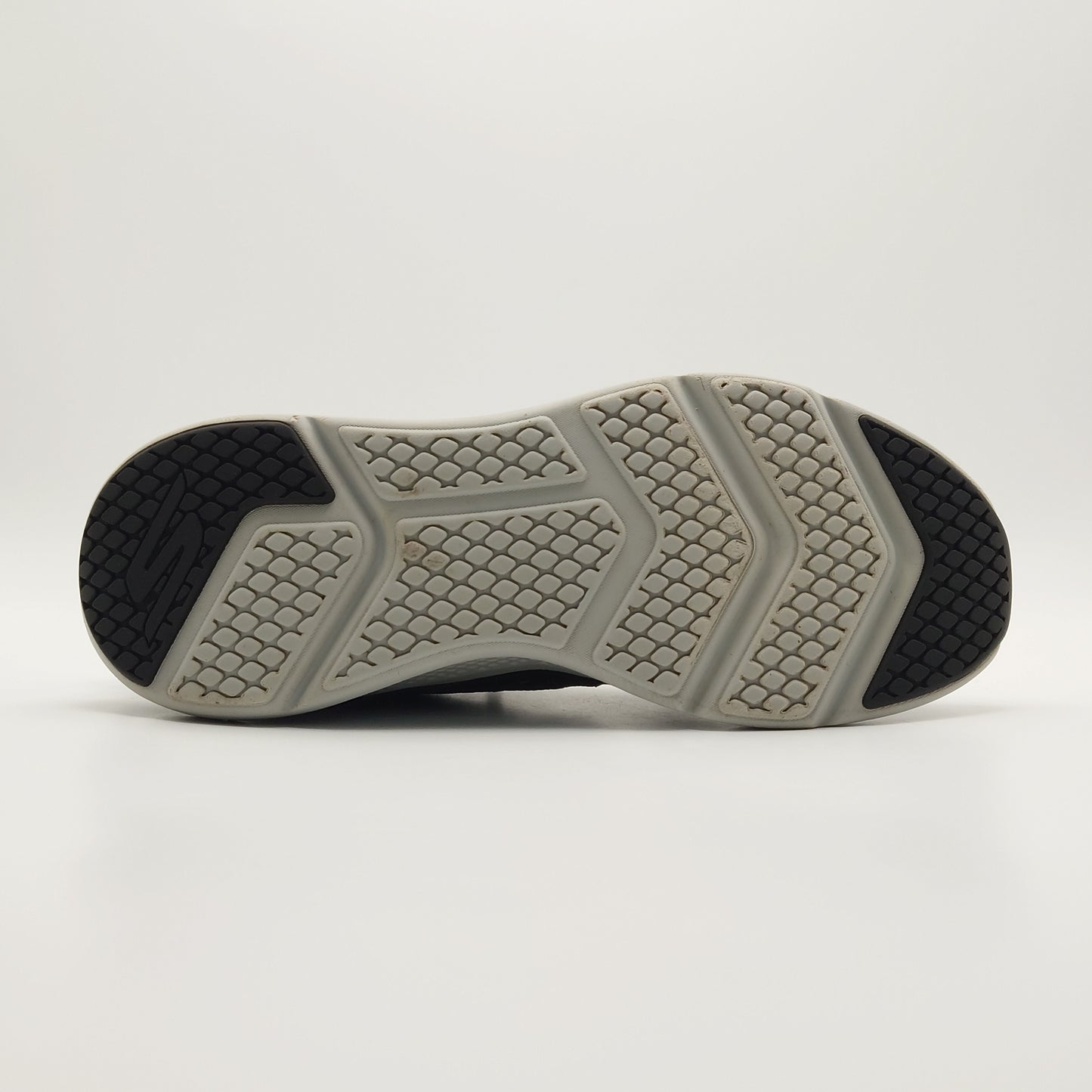 Skechers GO RUN Elevate 220322