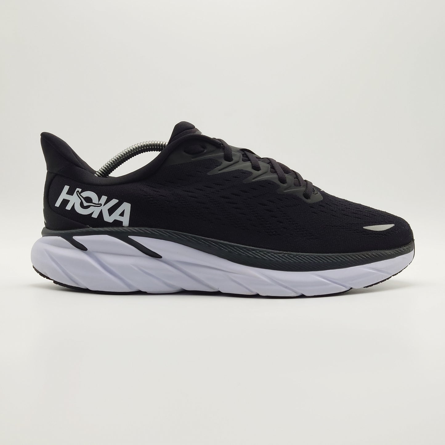 Hoka One One Clifton 8