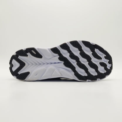 Hoka One One Clifton 8