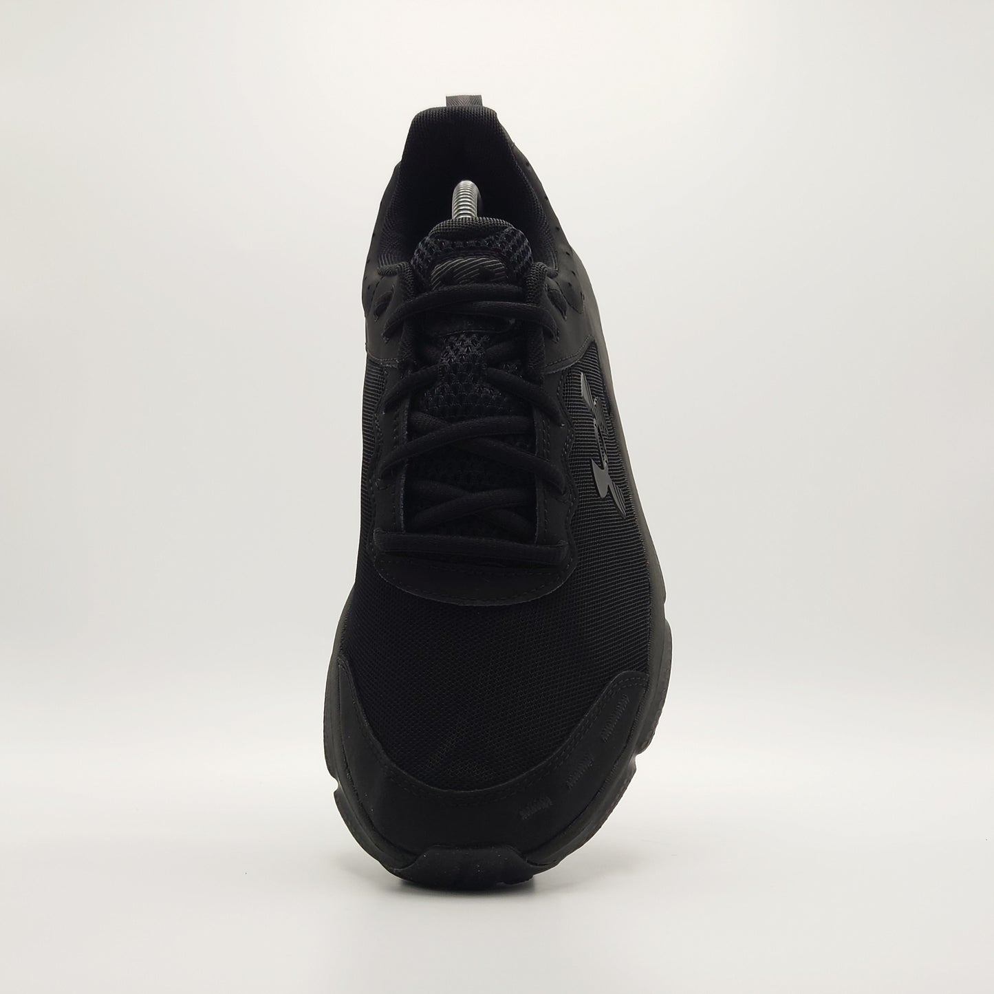 Under Armour Charged Assert 10