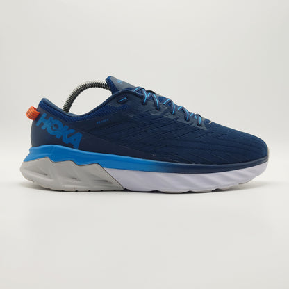 HOKA ONE ONE Arahi 4