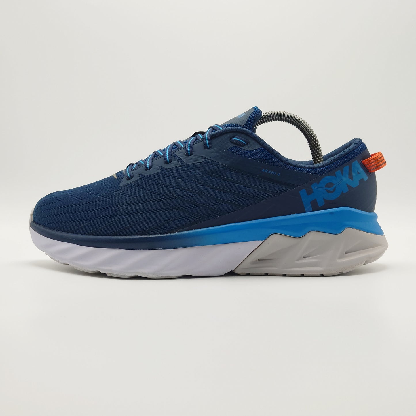 HOKA ONE ONE Arahi 4