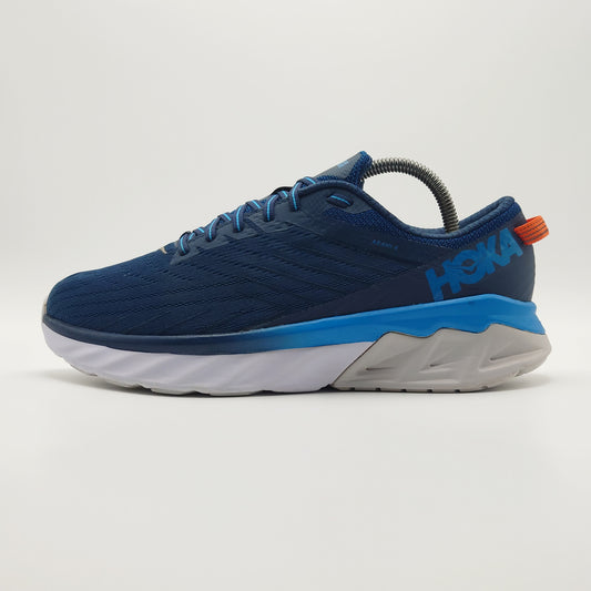 HOKA ONE ONE Arahi 4