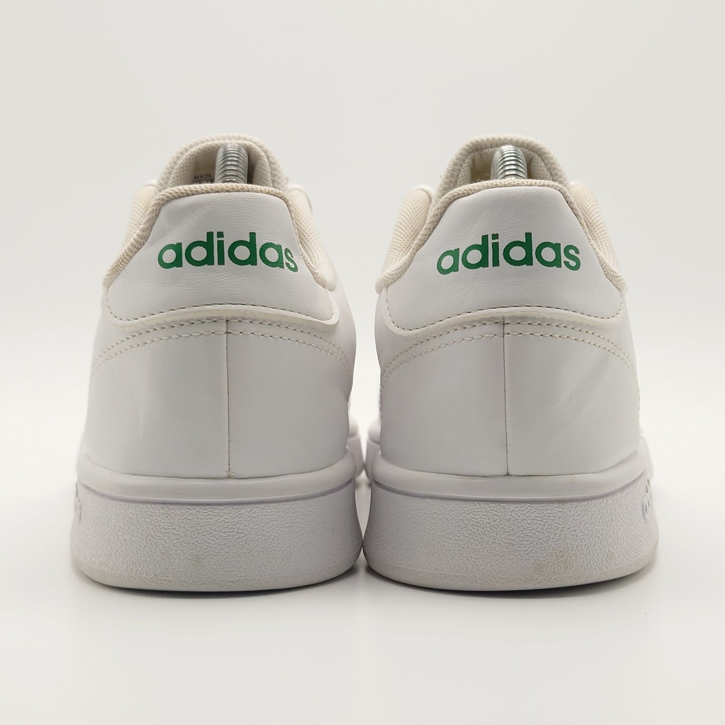 adidas Advantage Base