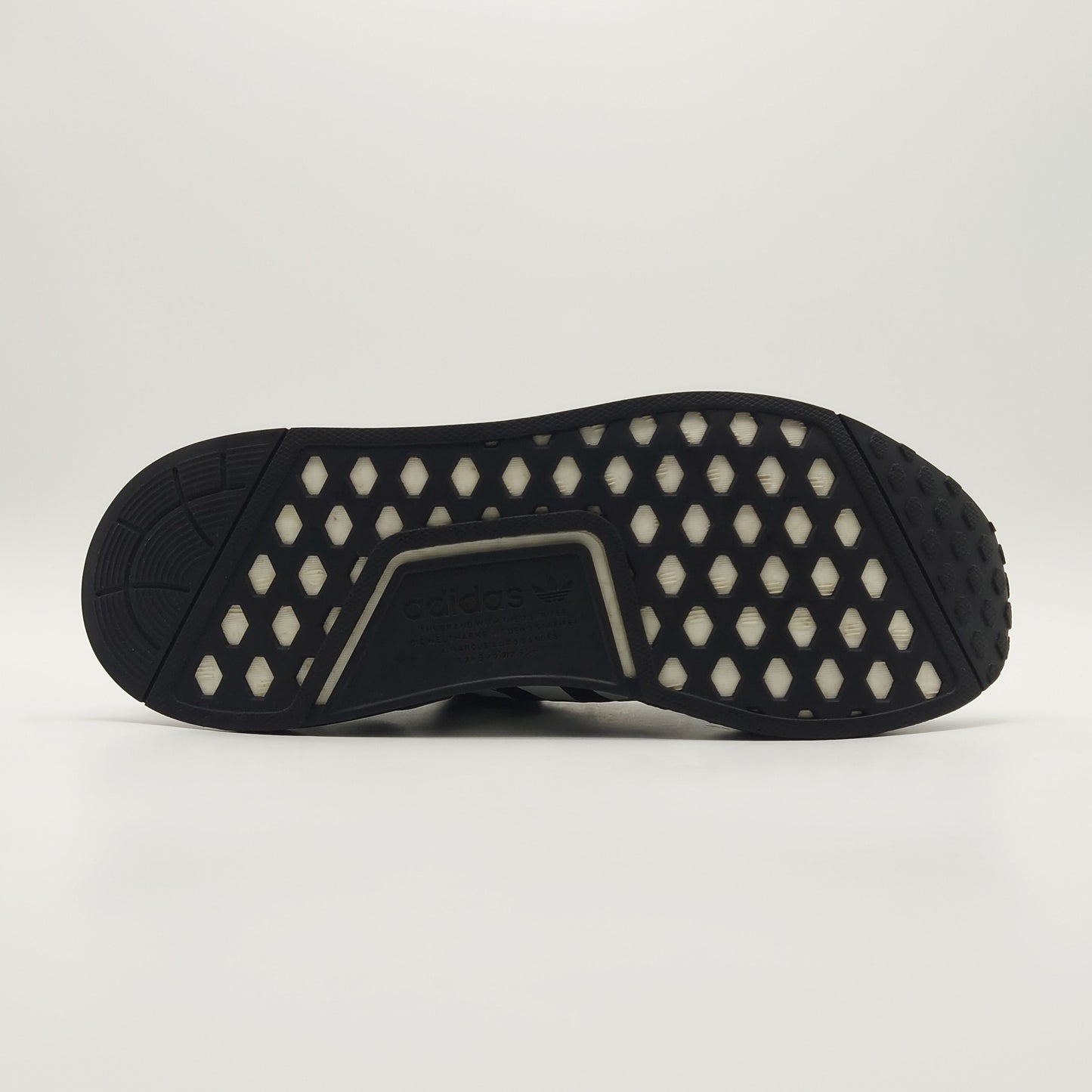 adidas NMD_R1 V2