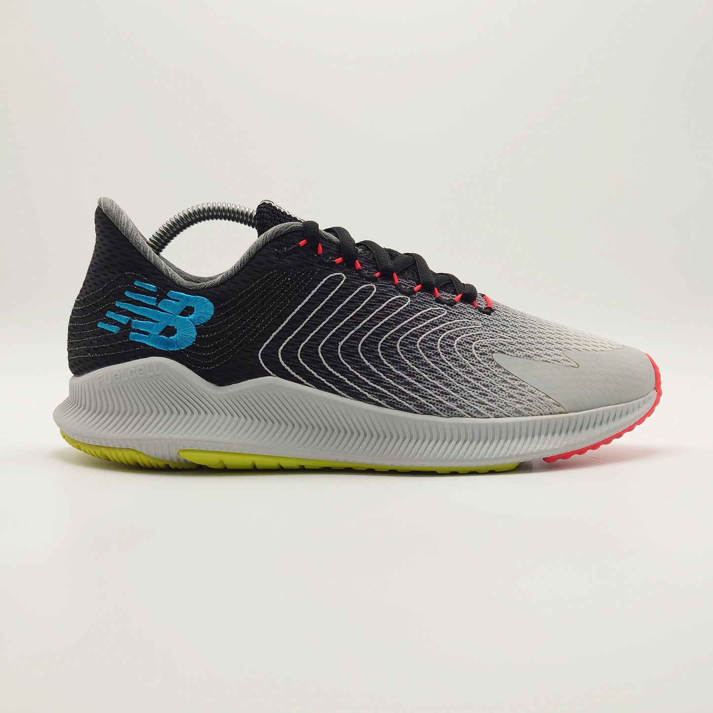 New Balance FuelCell Propel D