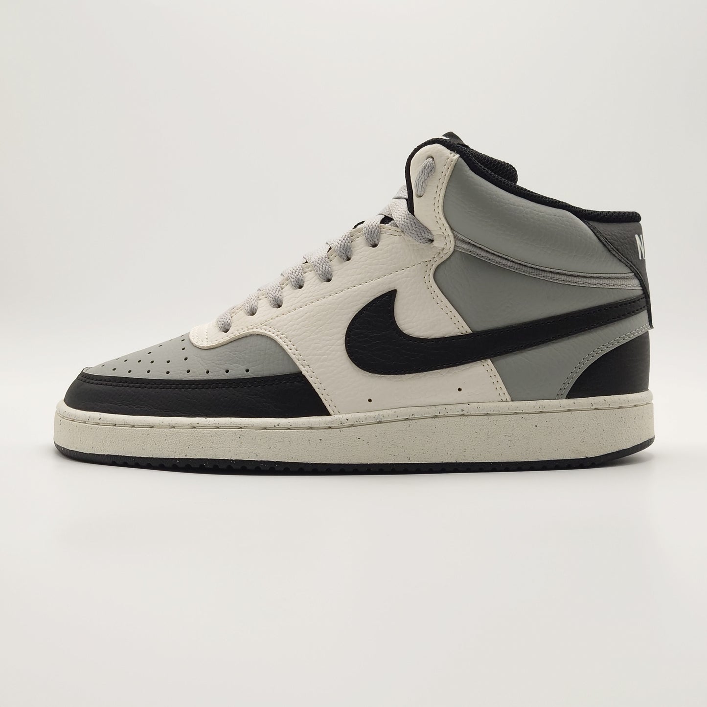 Nike Court Vision Mid
