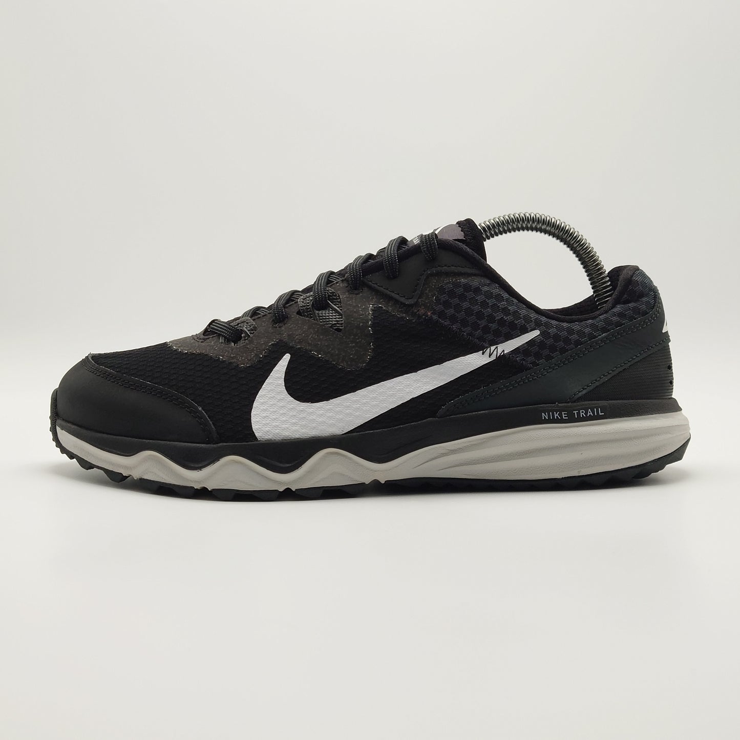 Nike Juniper Trail