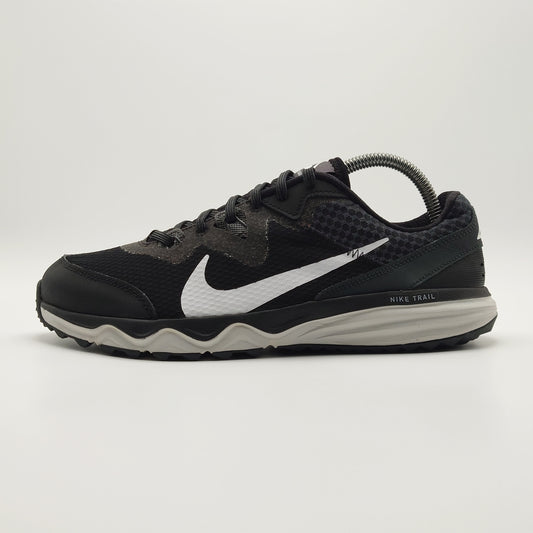 Nike Juniper Trail