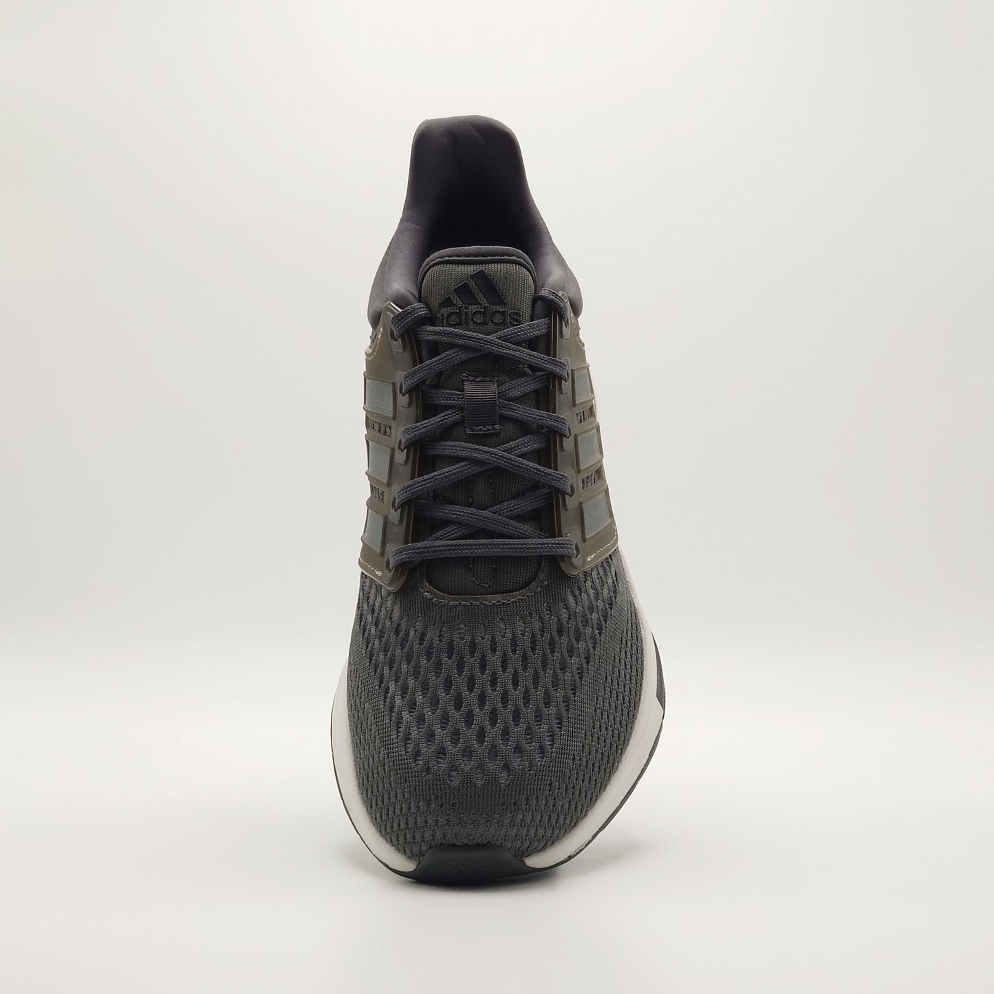 adidas EQ21 Run