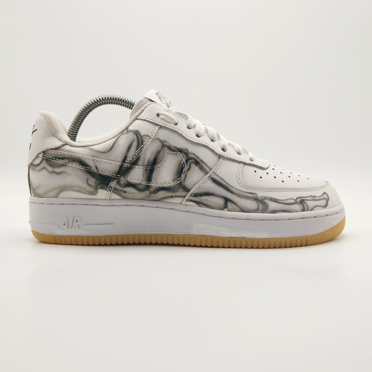 Nike Air Force 1 Low Skeleton Halloween