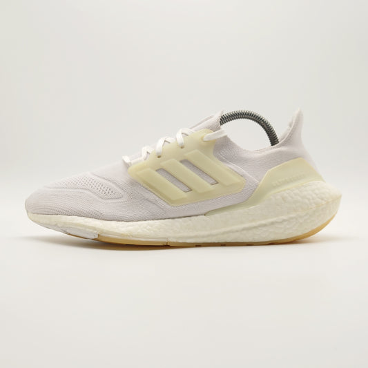 adidas Ultra Boost 22