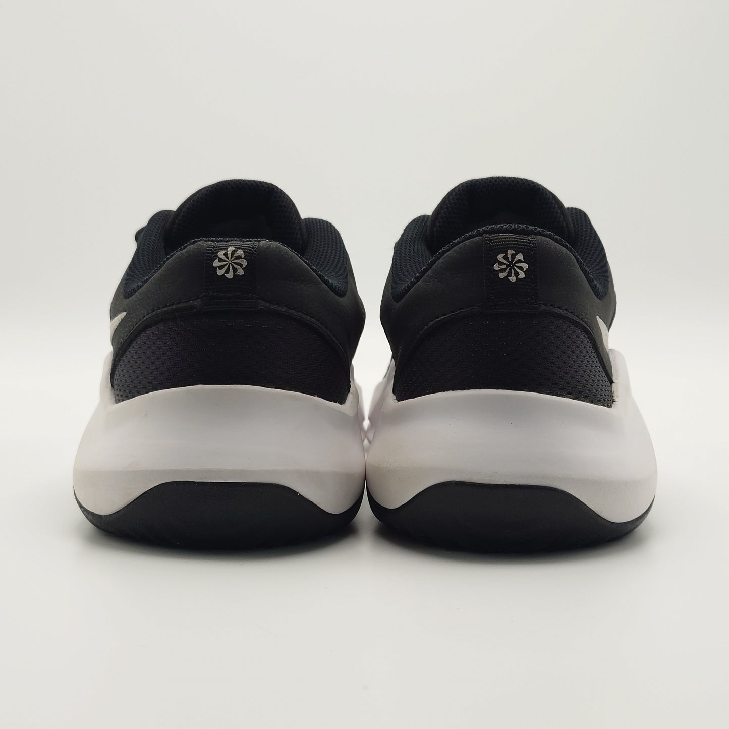 Nike Legend Essential 3 Next Nature