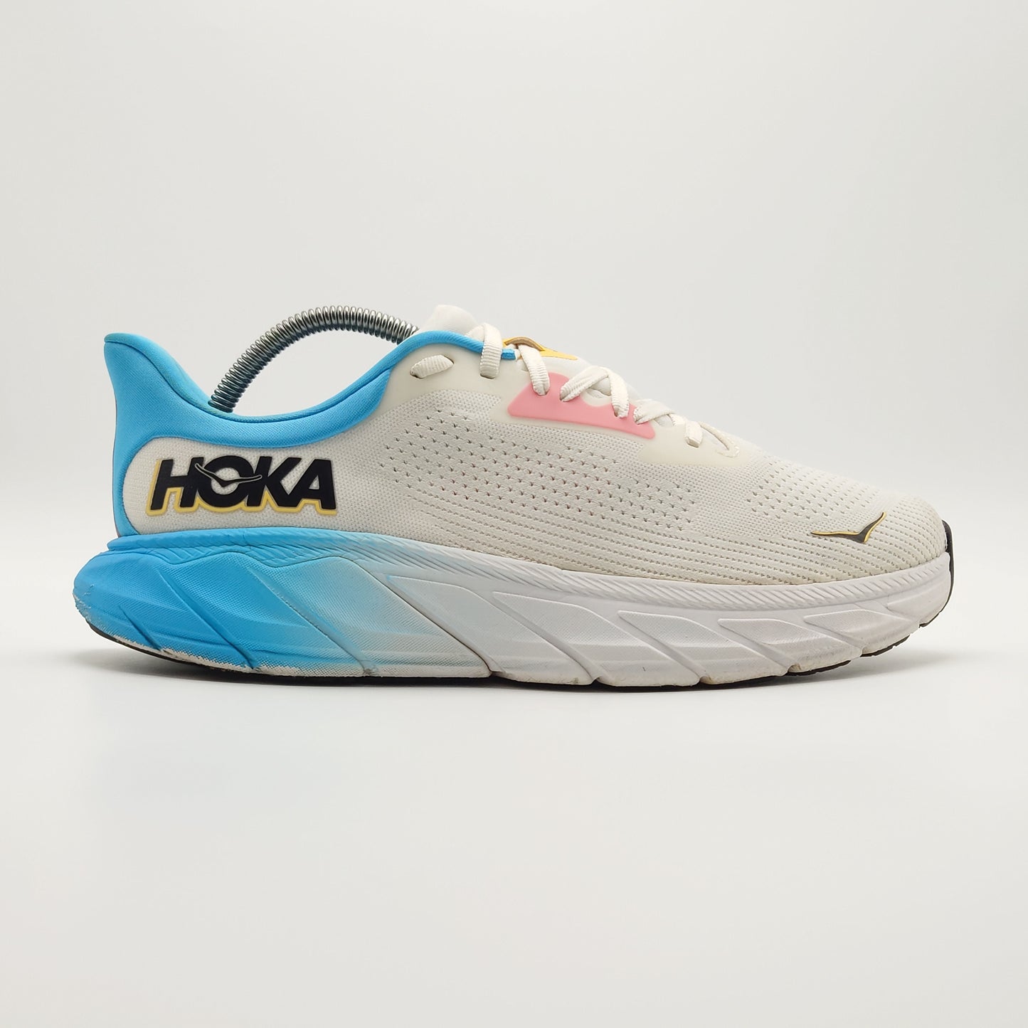 Hoka One One Arahi 7