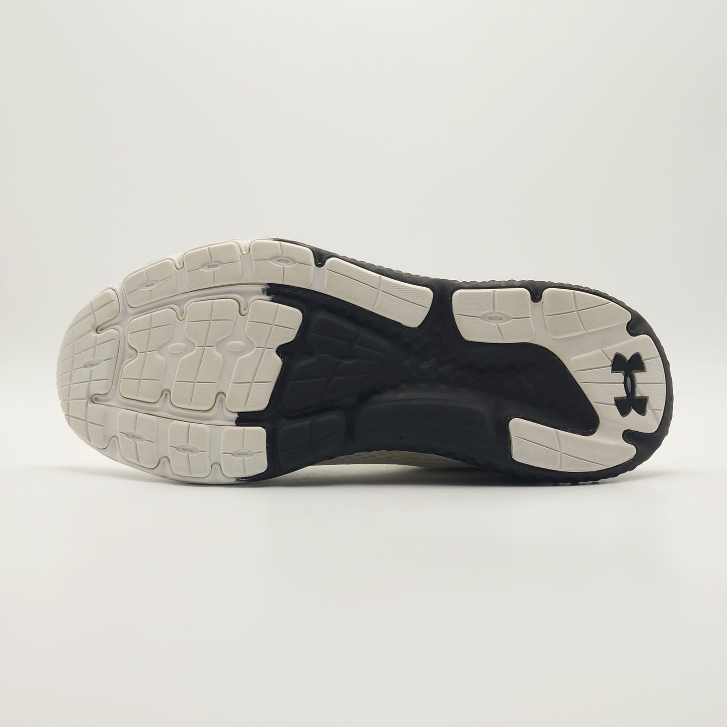 Under Armour Charged Rogue 3