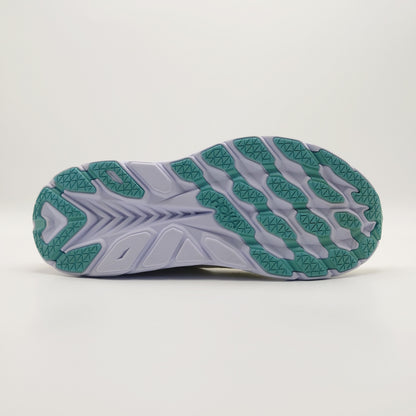 Hoka One One Clifton 8