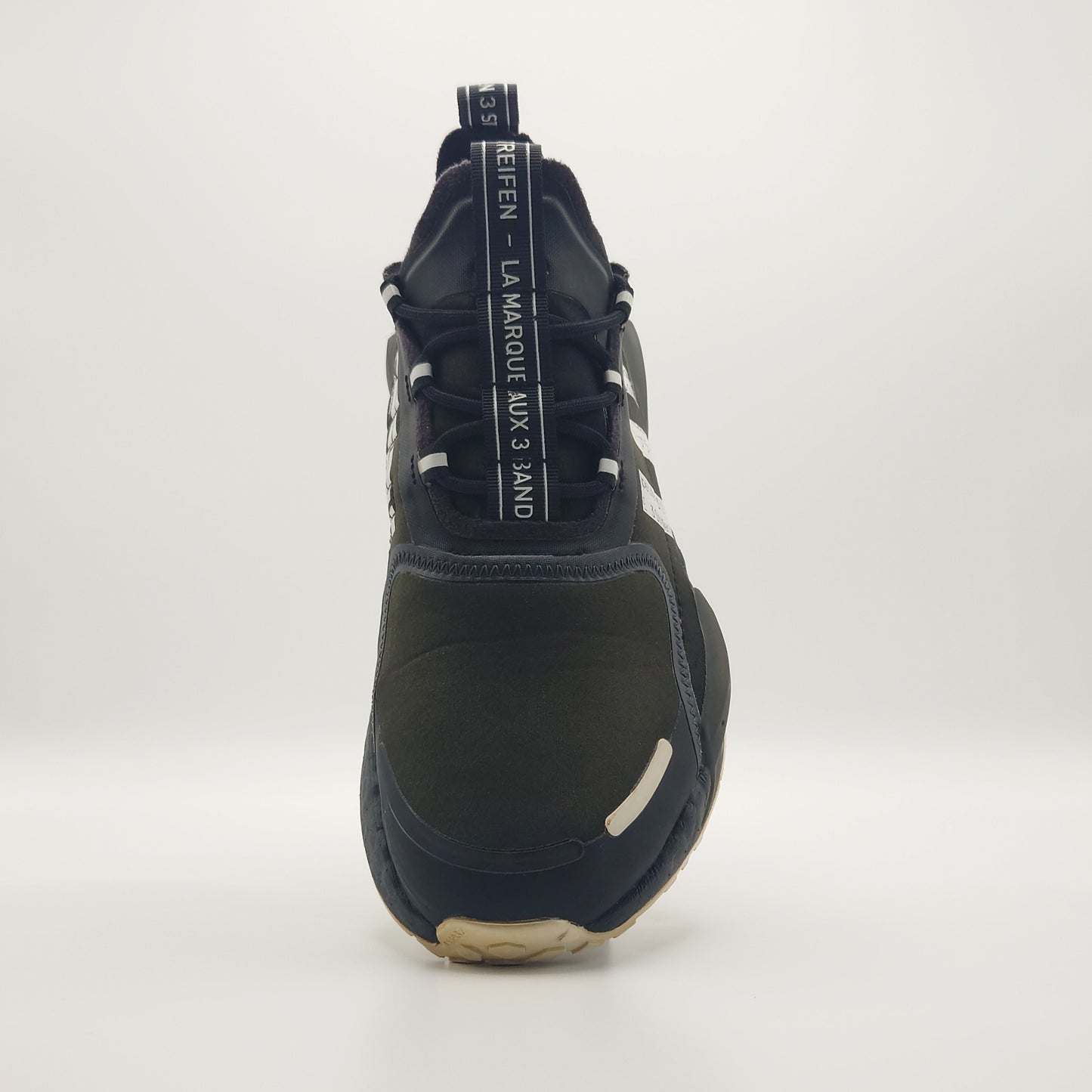 adidas NMD V3