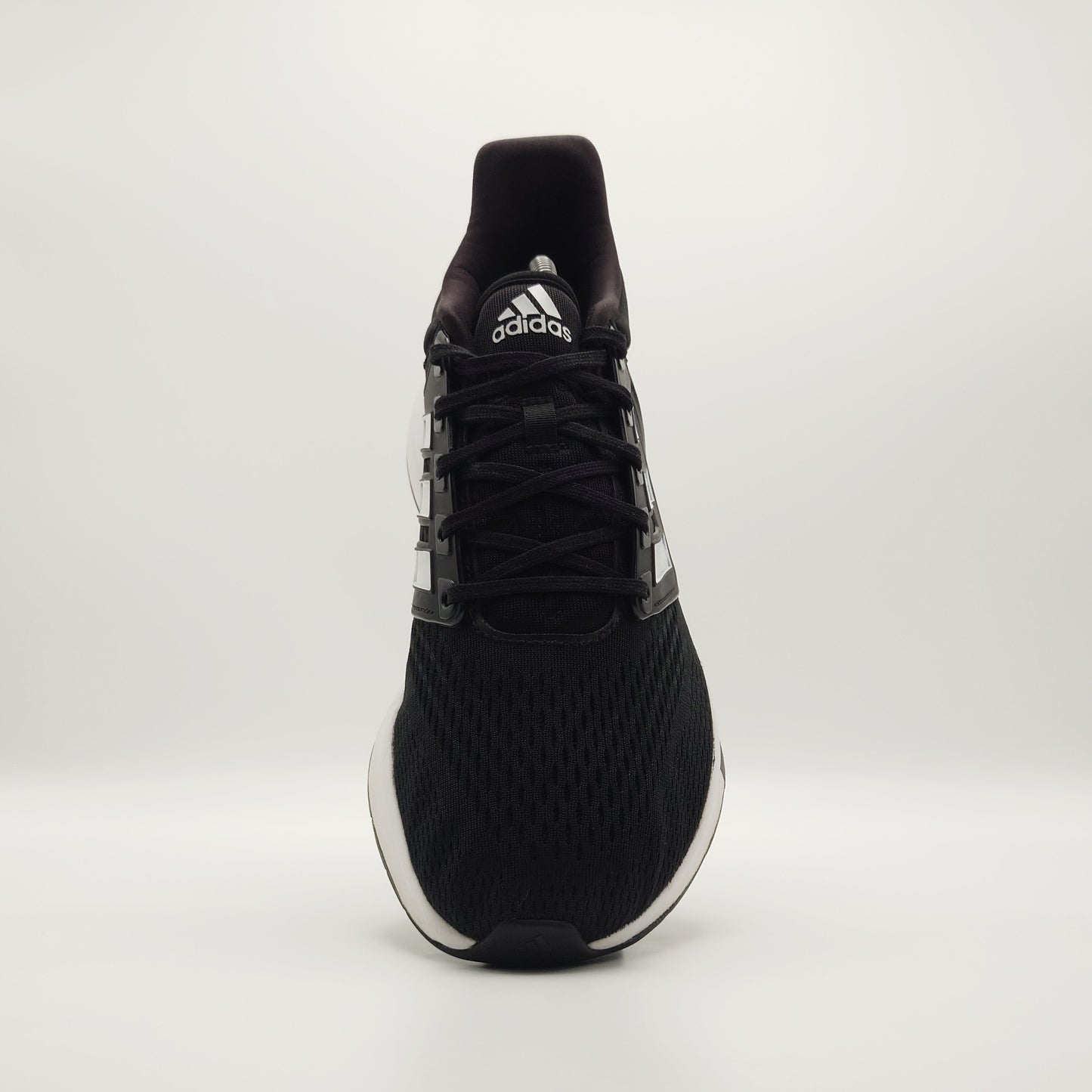 adidas EQ21 Run