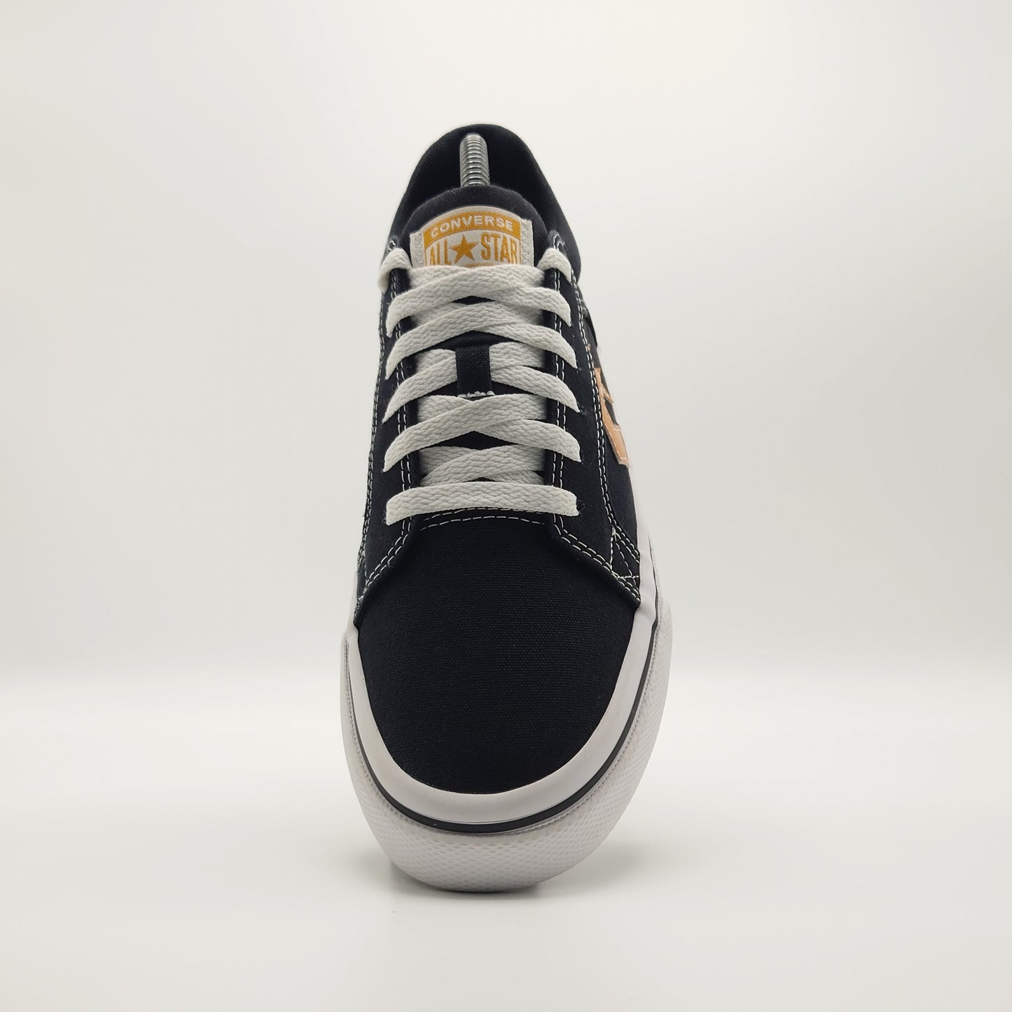 Converse El Distrito 2.0