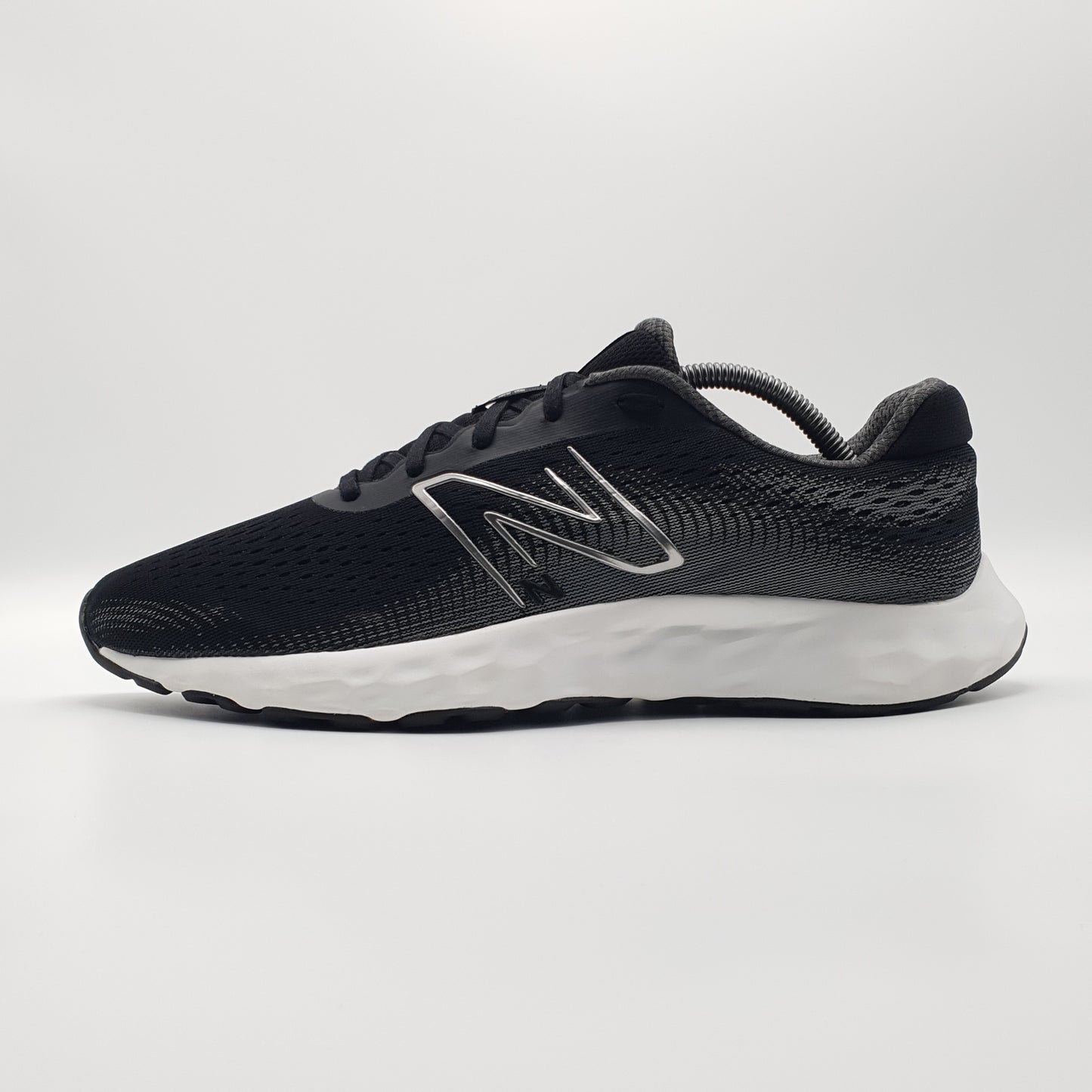 New Balance 520 v8