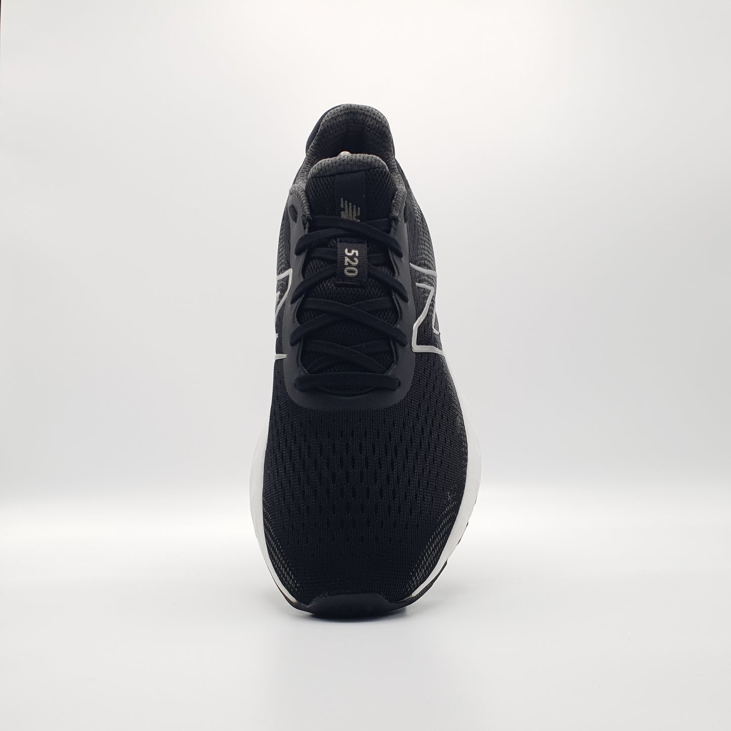 New Balance 520 v8