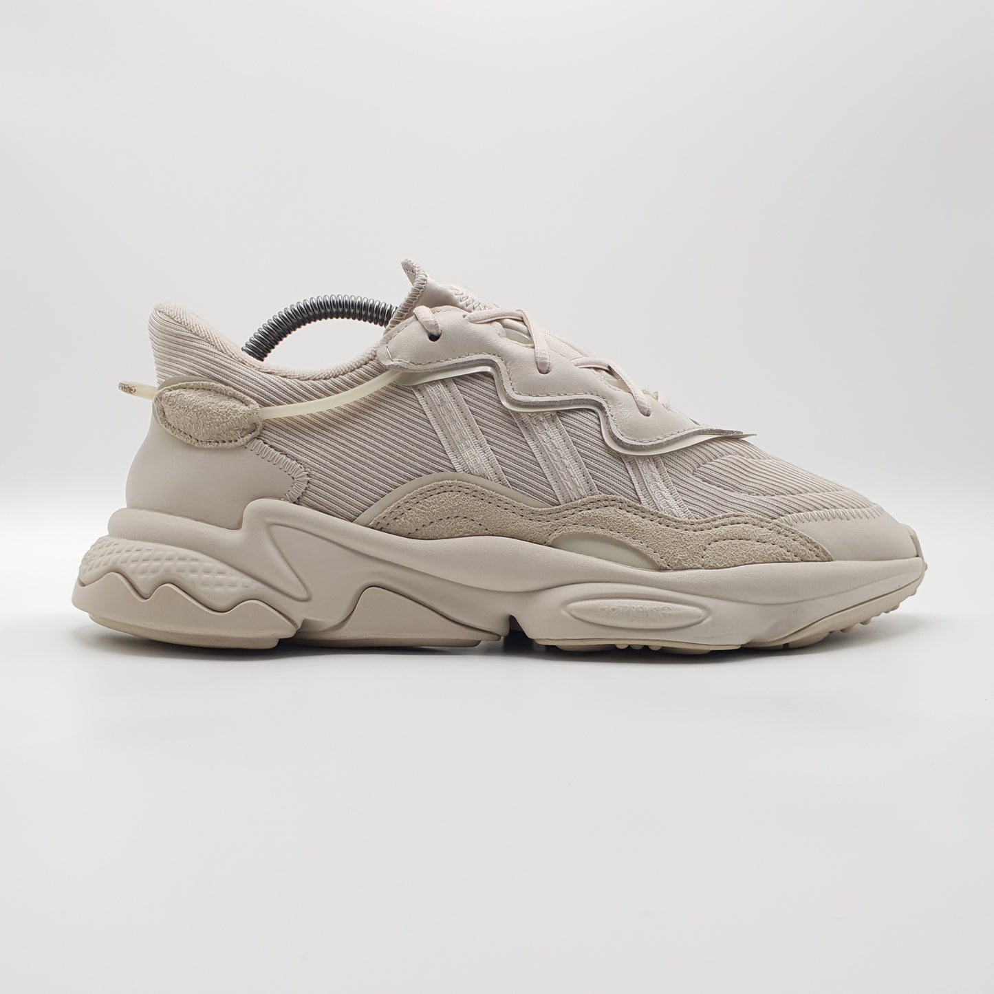 adidas Ozweego