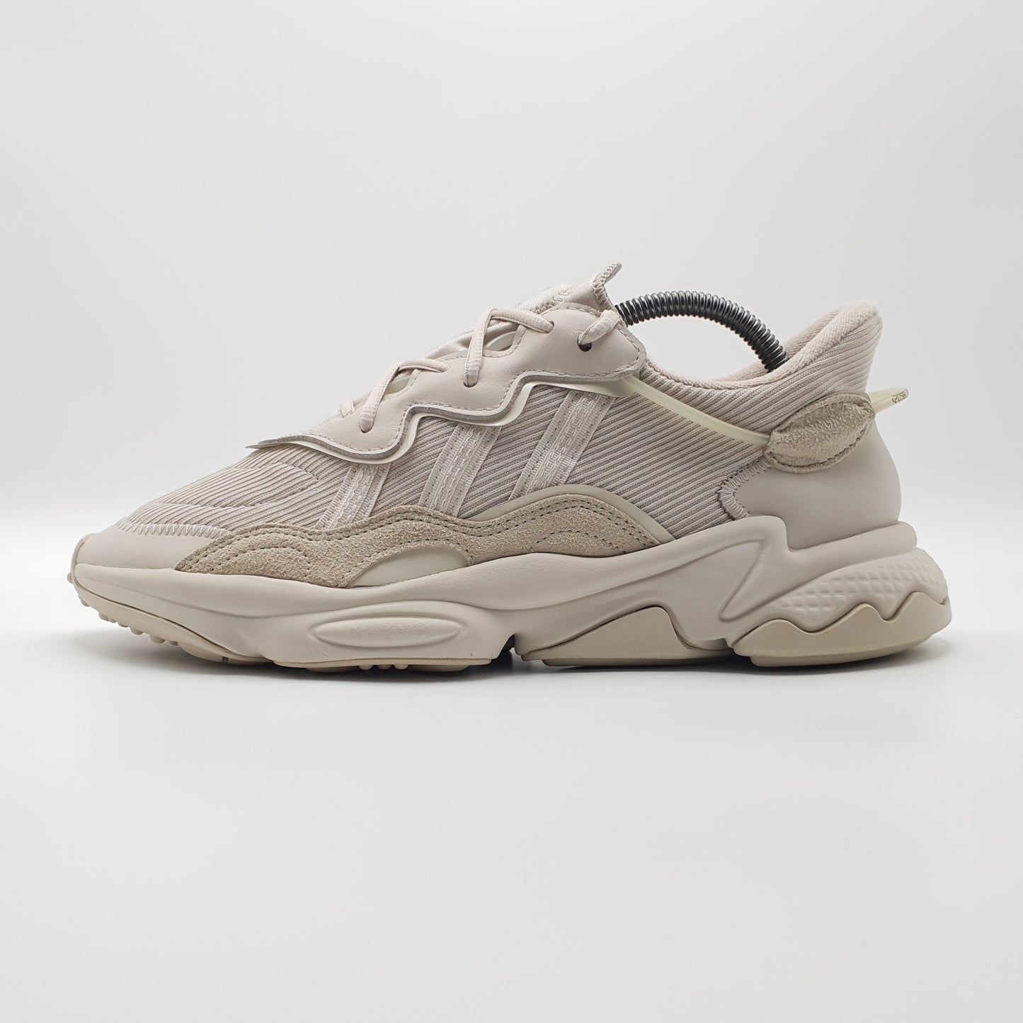 adidas Ozweego