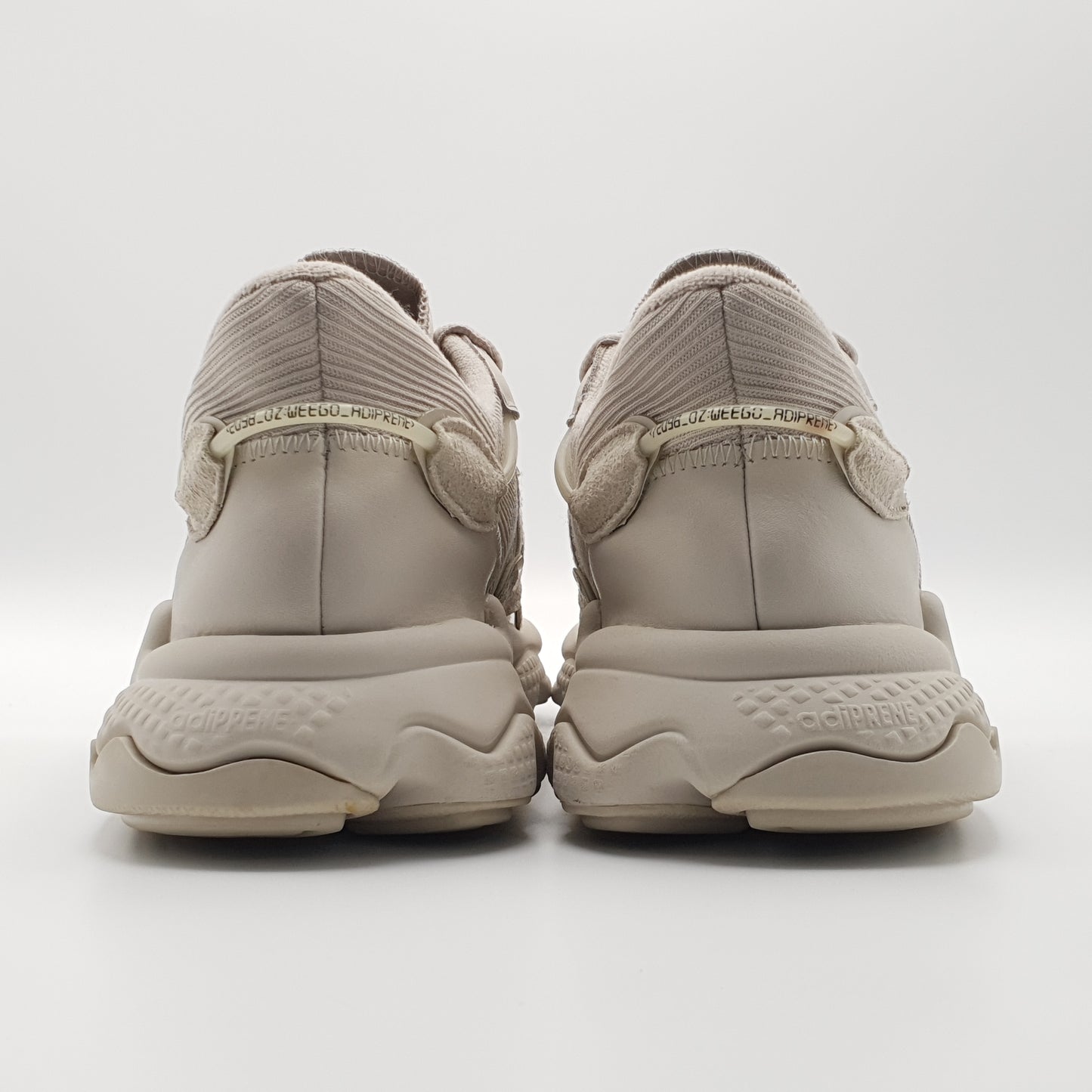 adidas Ozweego