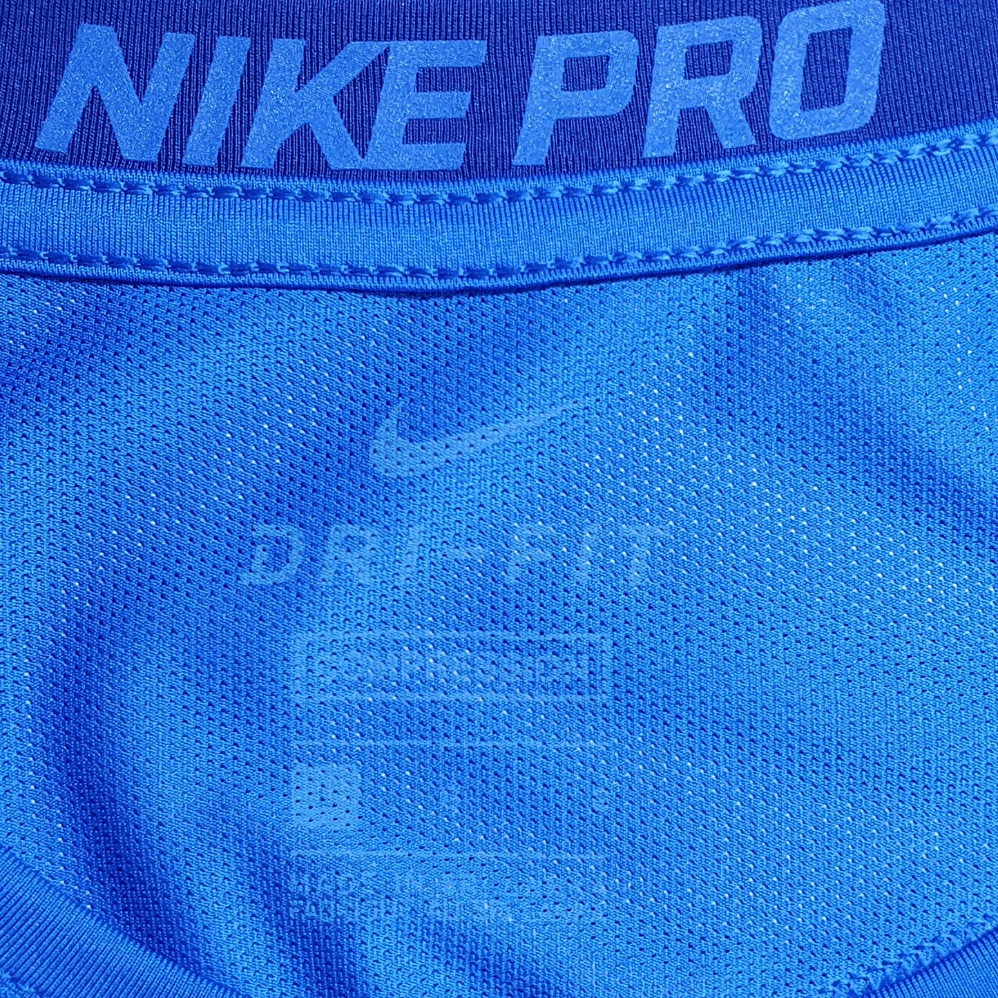 Nike Pro Dri-FIT training