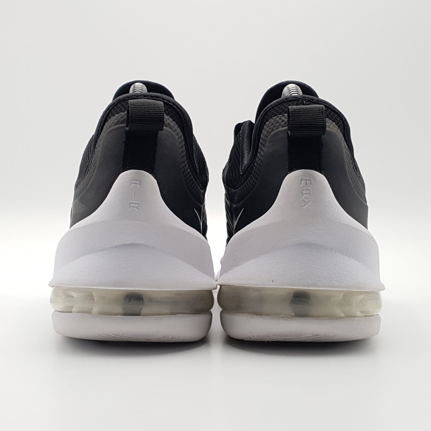 Nike Air Max Axis