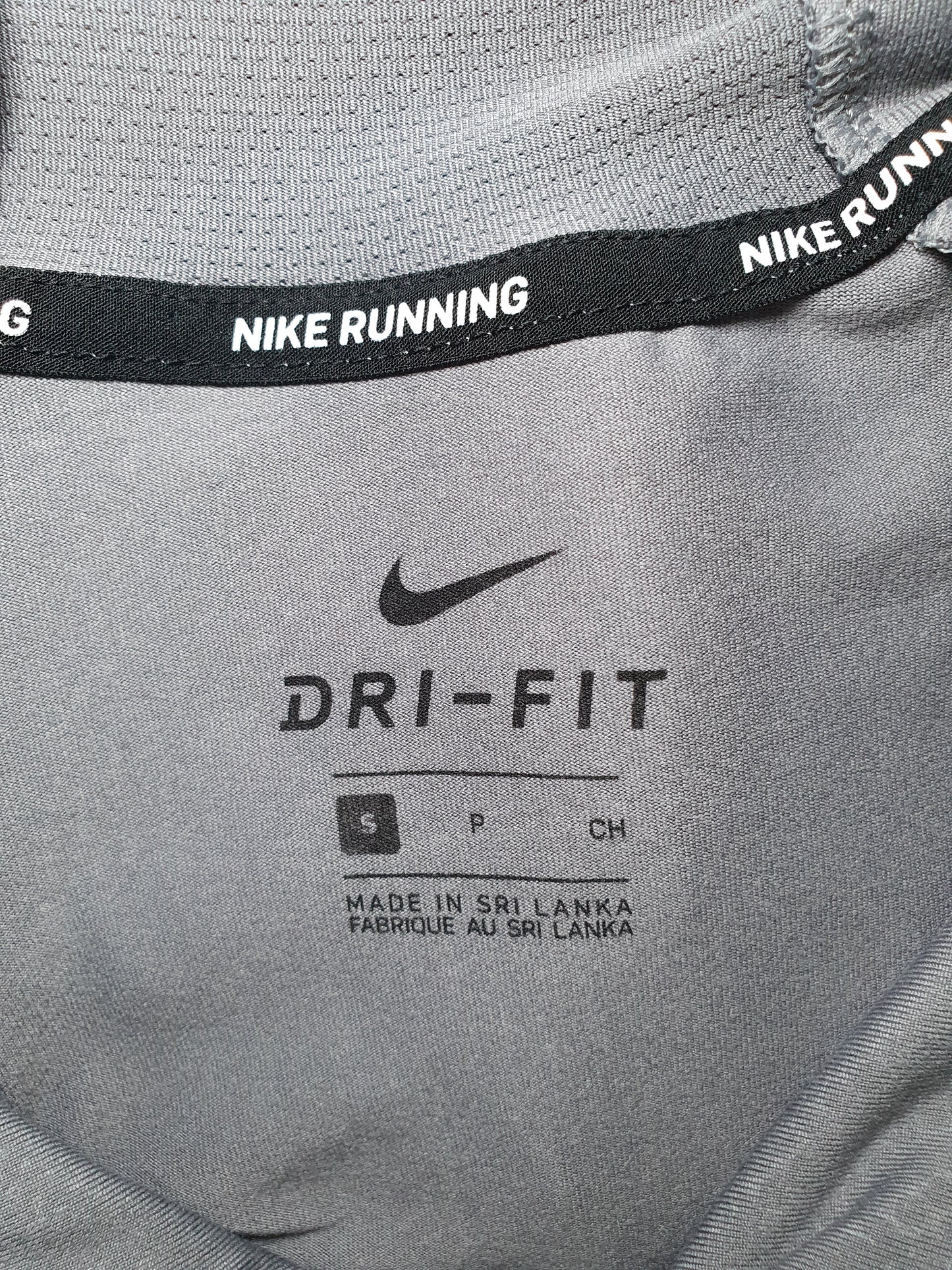 Nike M NK ELMNT Sleeveless Hoodie