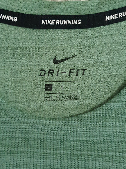 Nike Dry-Fit Miler