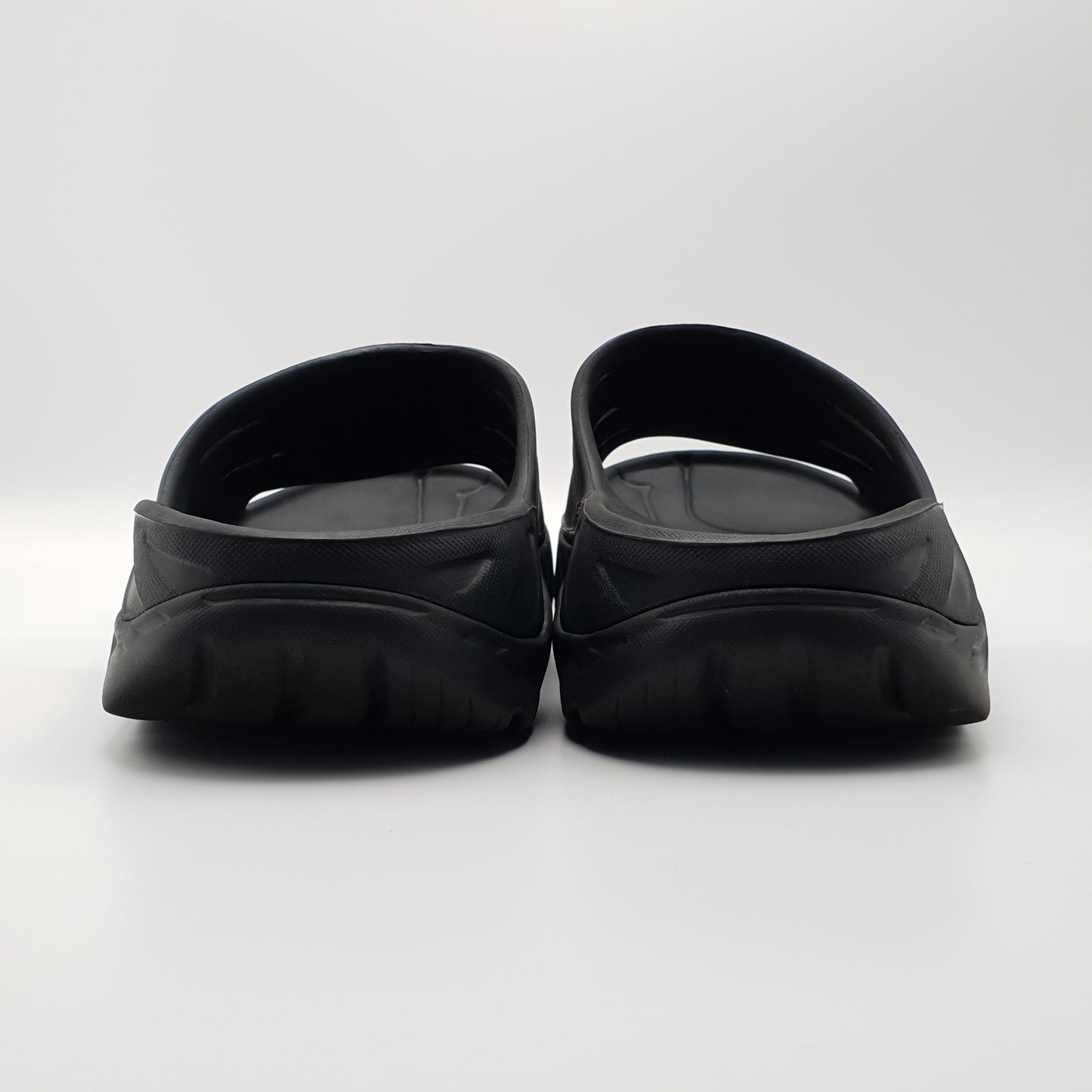 HOKA Ora Recovery Slide 2