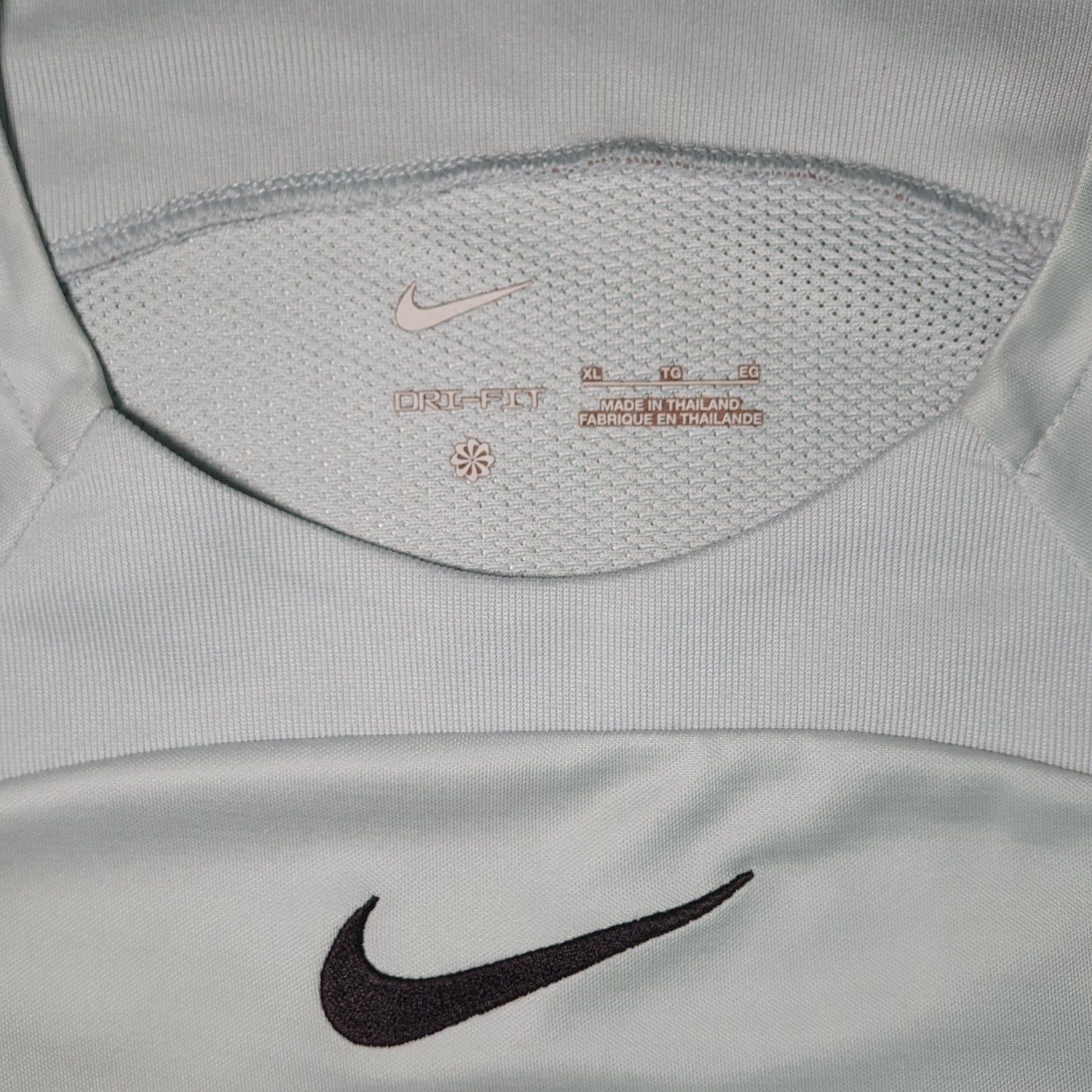 Nike Dri-FIT Academy Training