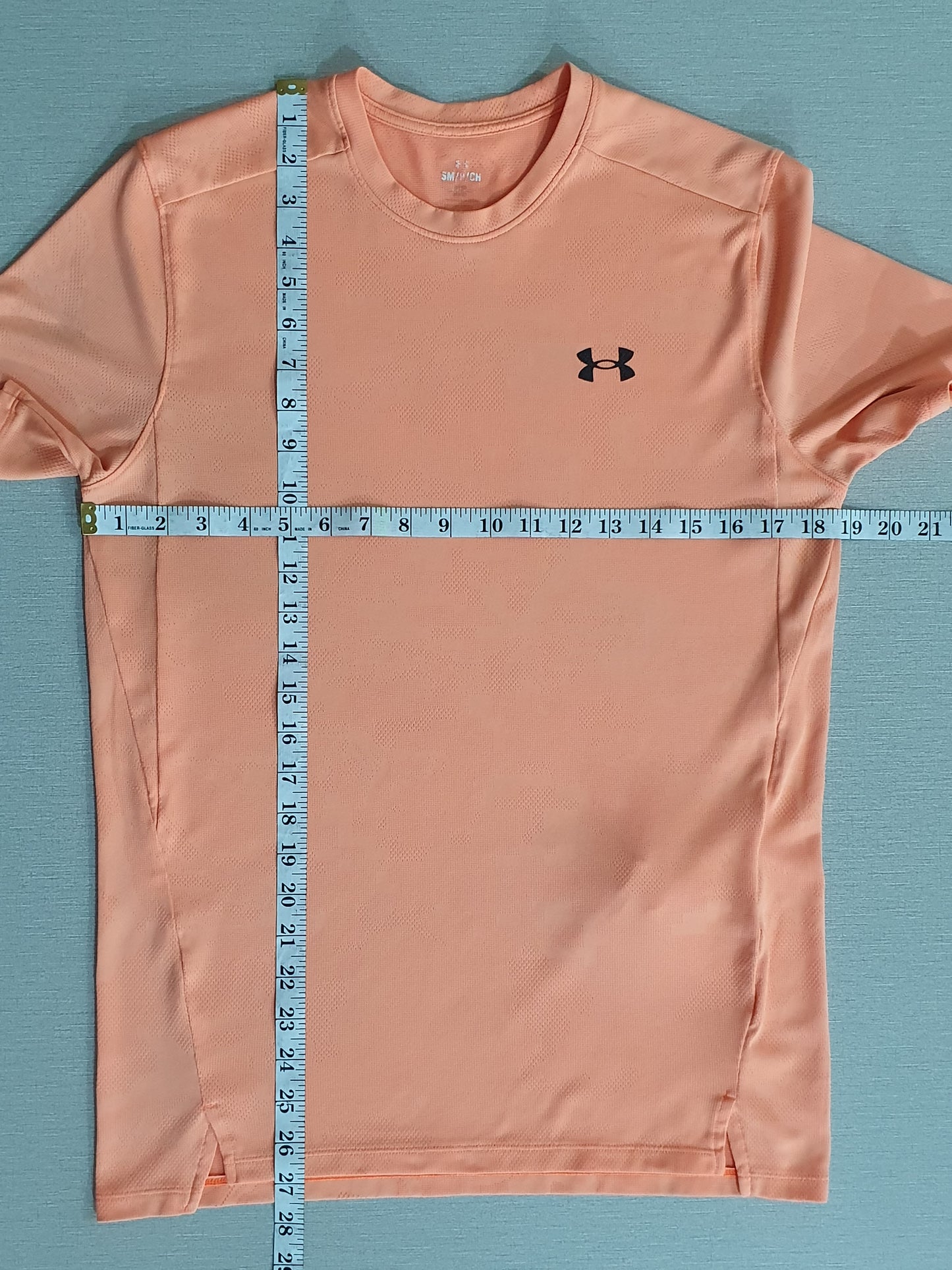 Under Armour Tech textured