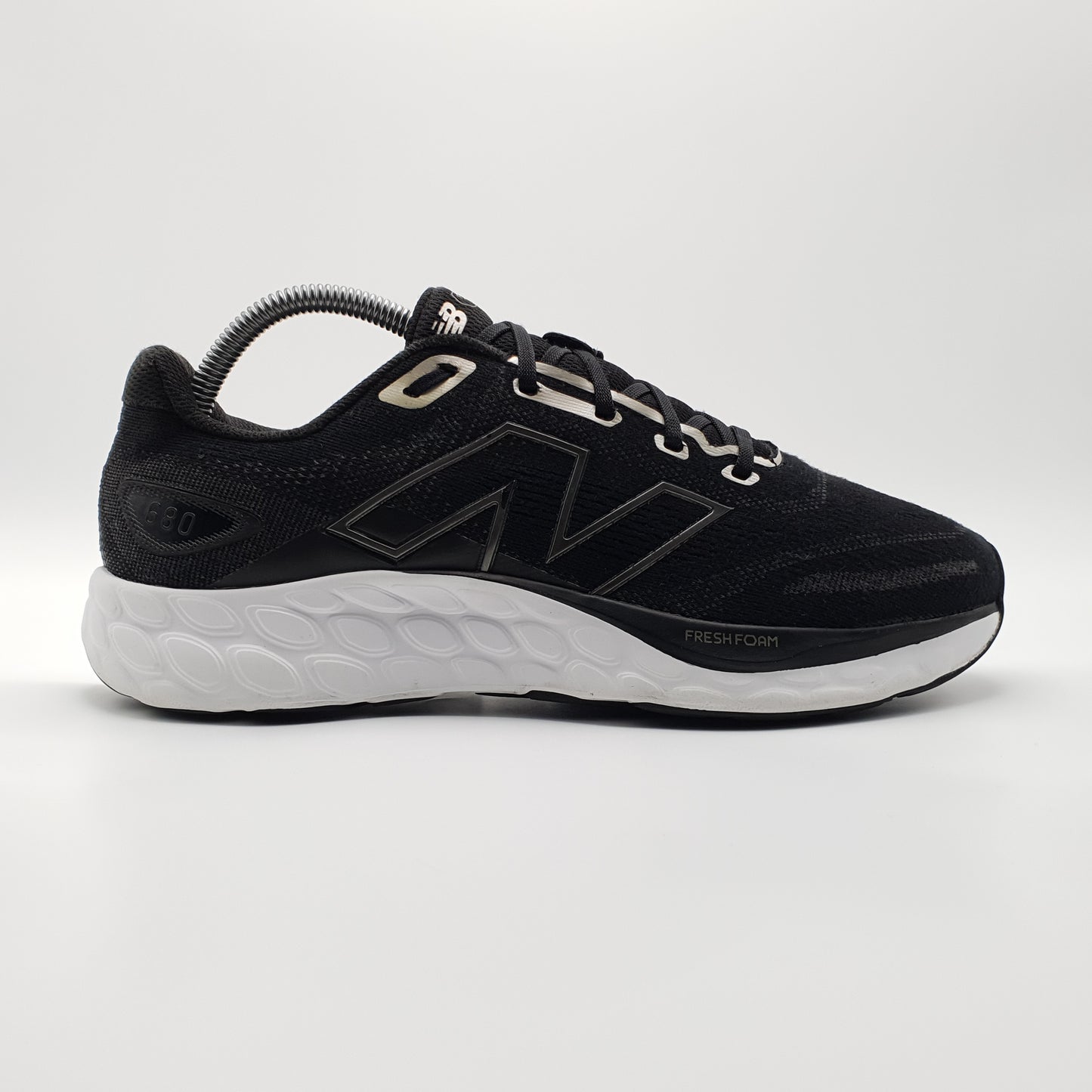 New Balance Fresh Foam 680 v8