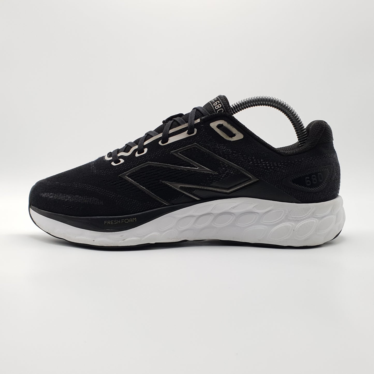 New Balance Fresh Foam 680 v8