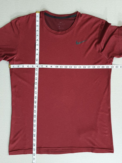 Nike Breathe Hypercool