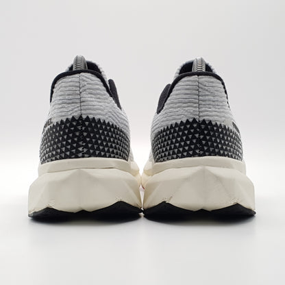 New Balance FuelCell Propel v5
