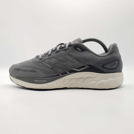 New Balance Fresh Foam 680 v8