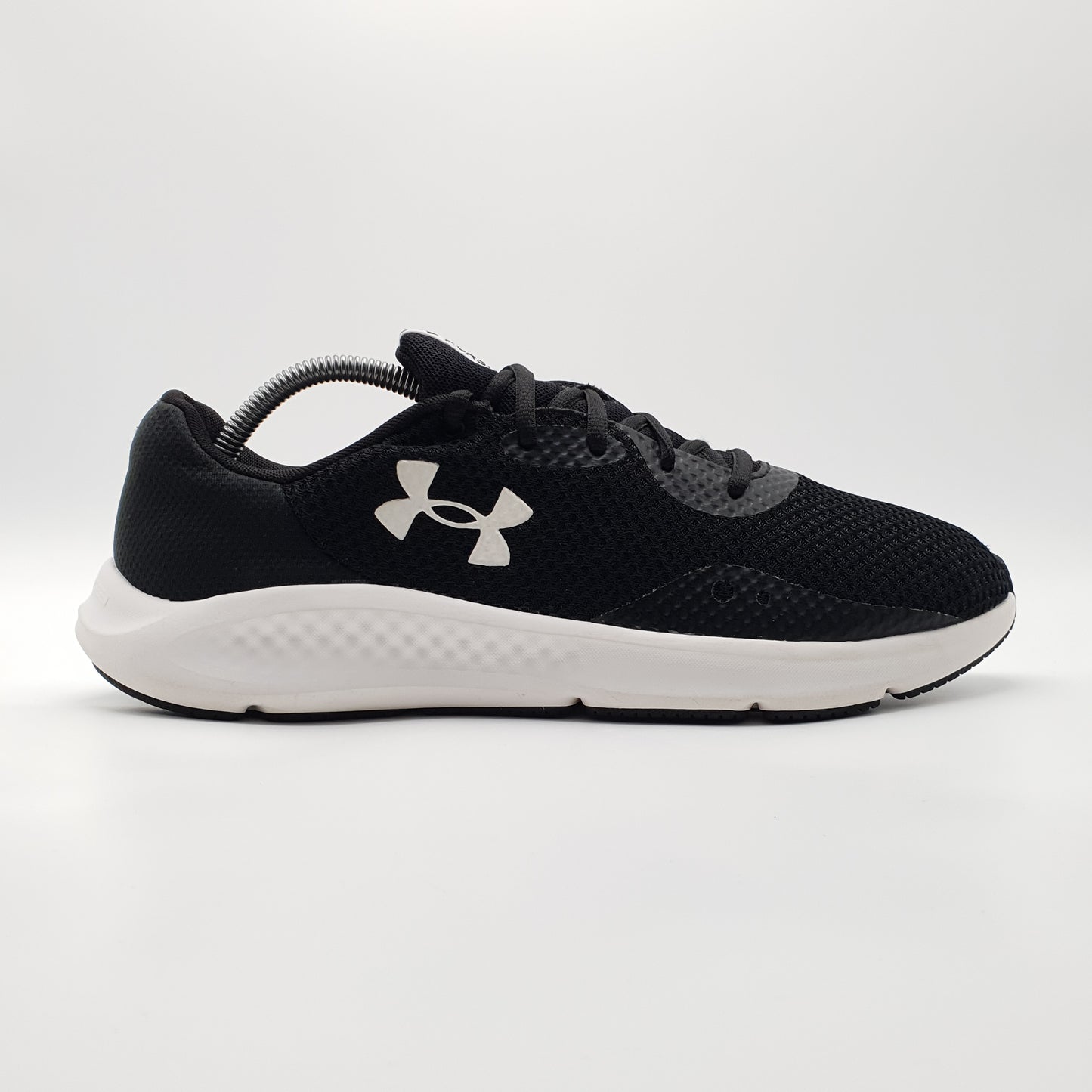Under Armour Charged Pursuit 3