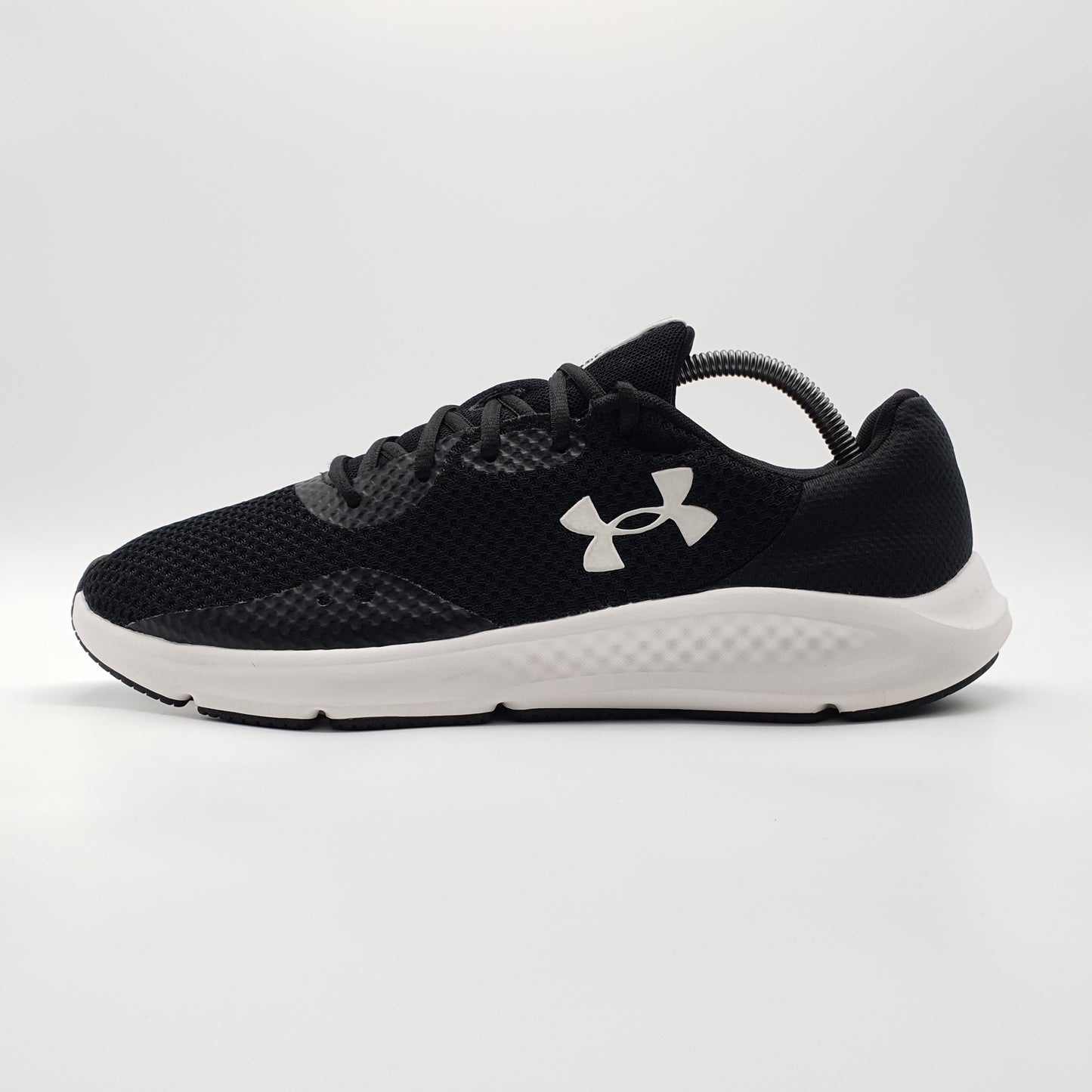 Under Armour Charged Pursuit 3