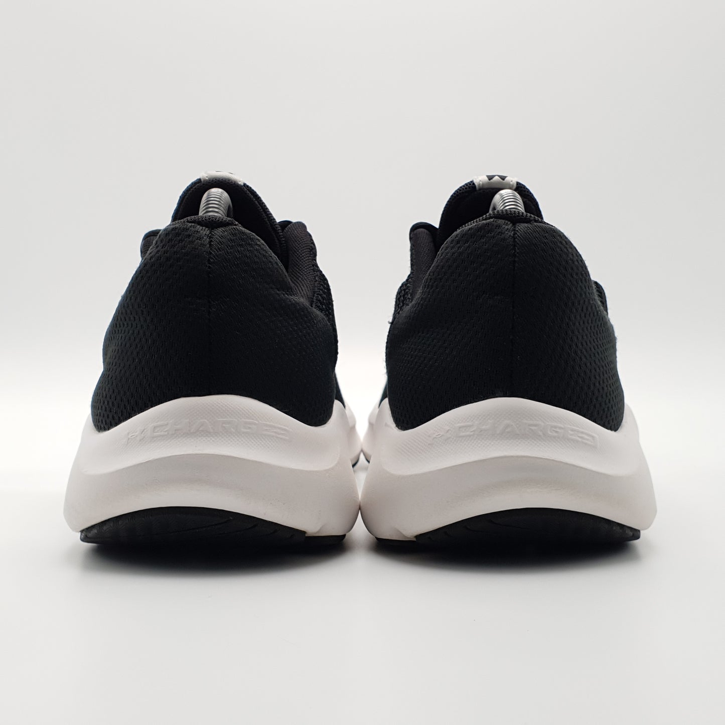 Under Armour Charged Pursuit 3