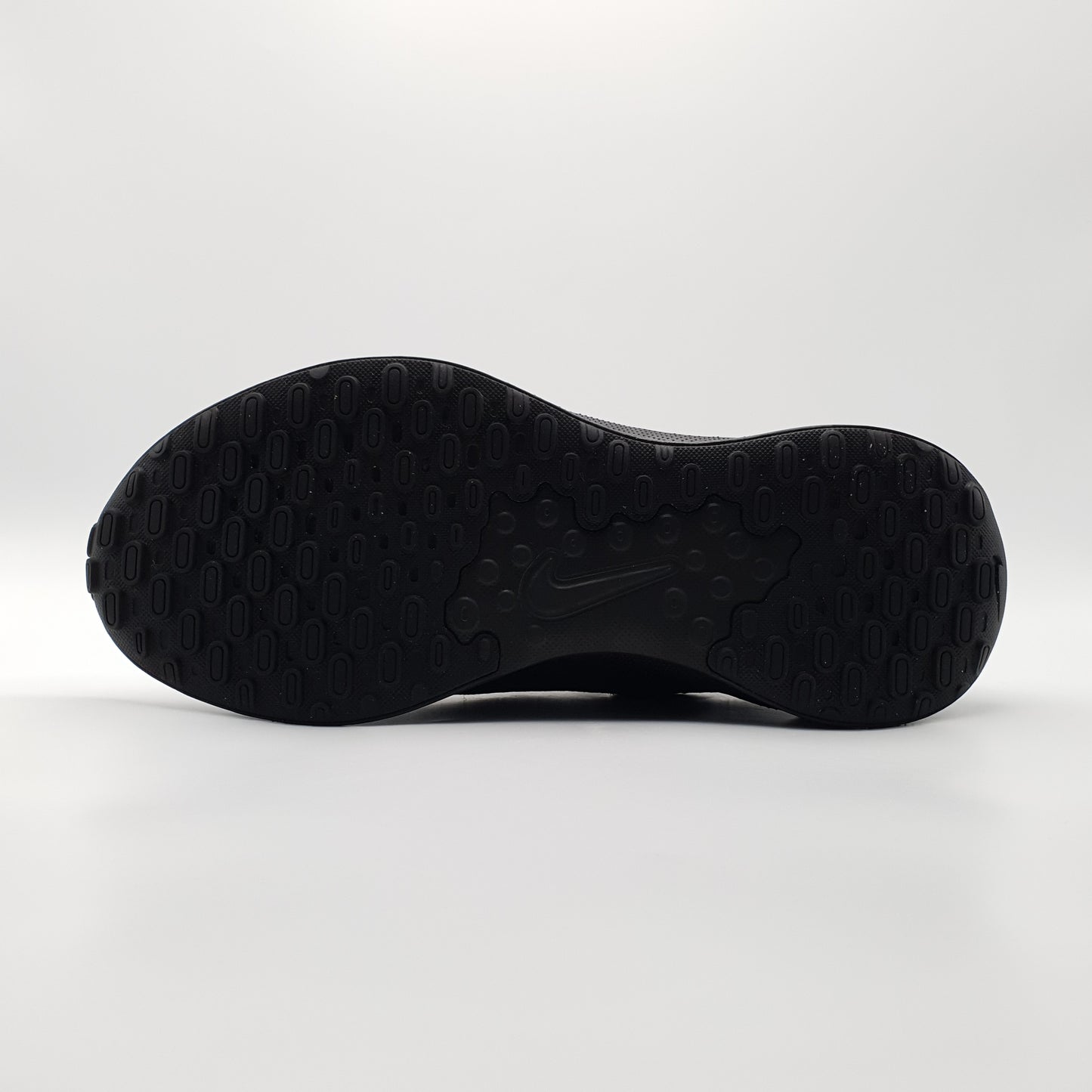 Nike Revolution 7