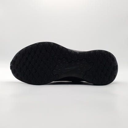 Nike Revolution 7