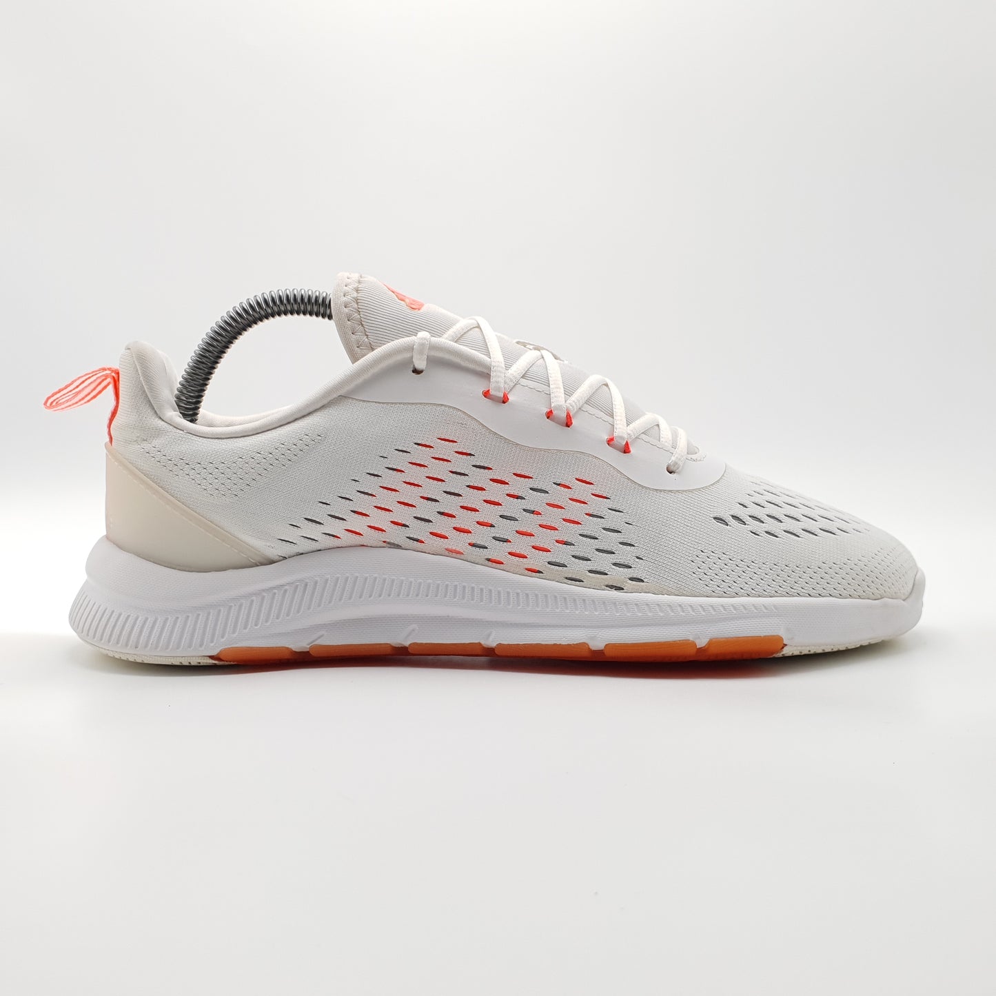 adidas Nova motion Non Marking