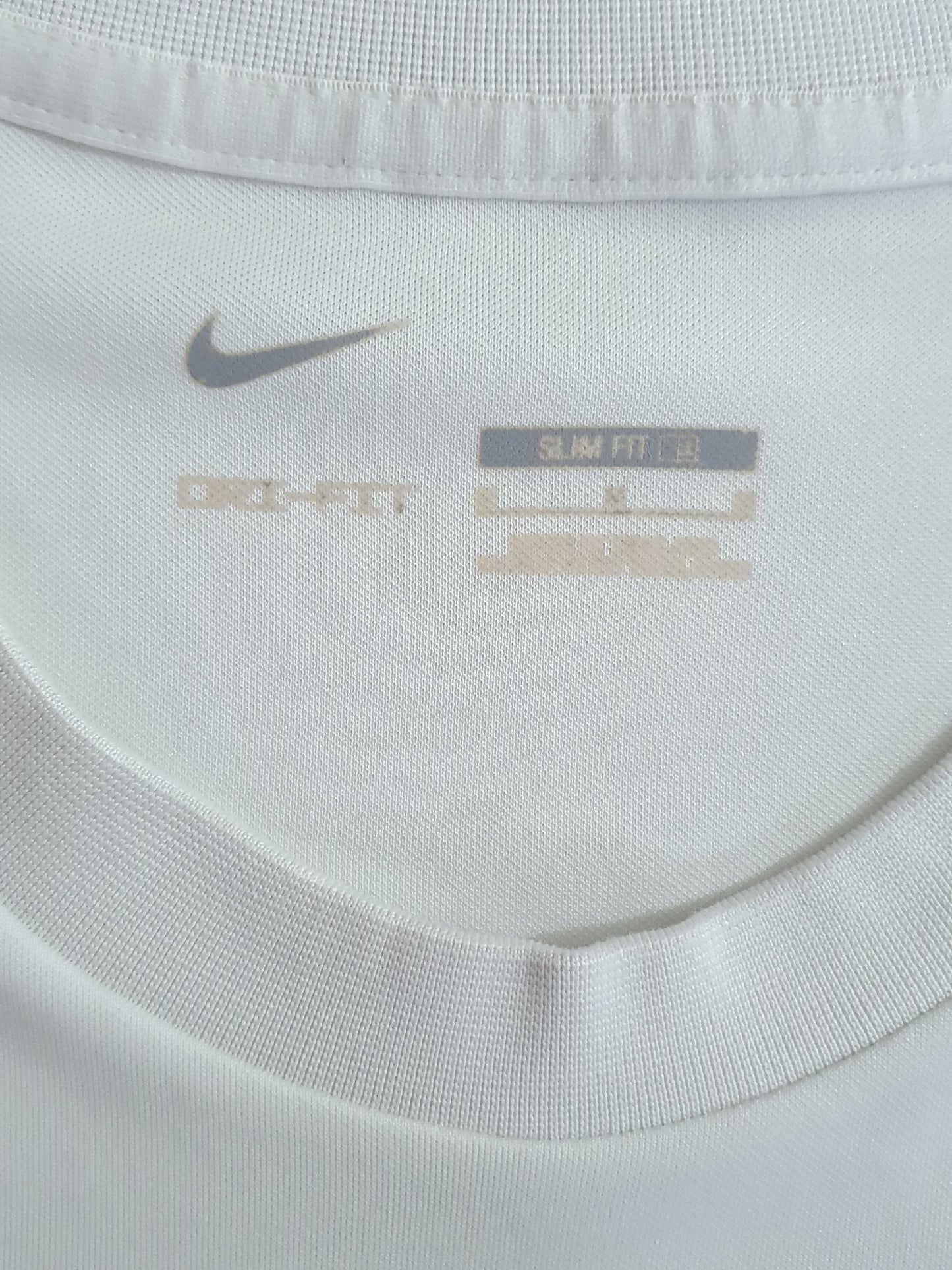 Nike Strike 21